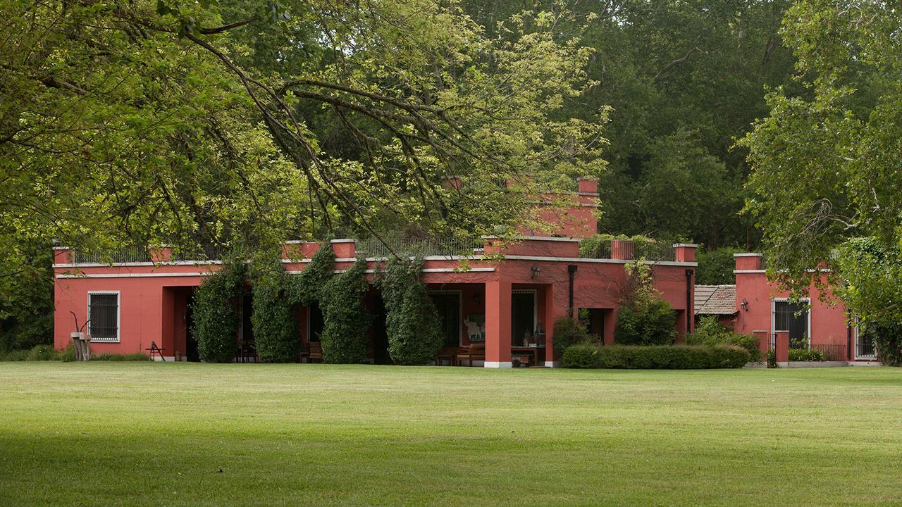 Estancia La Bandada San Miguel del Monte Exterior photo
